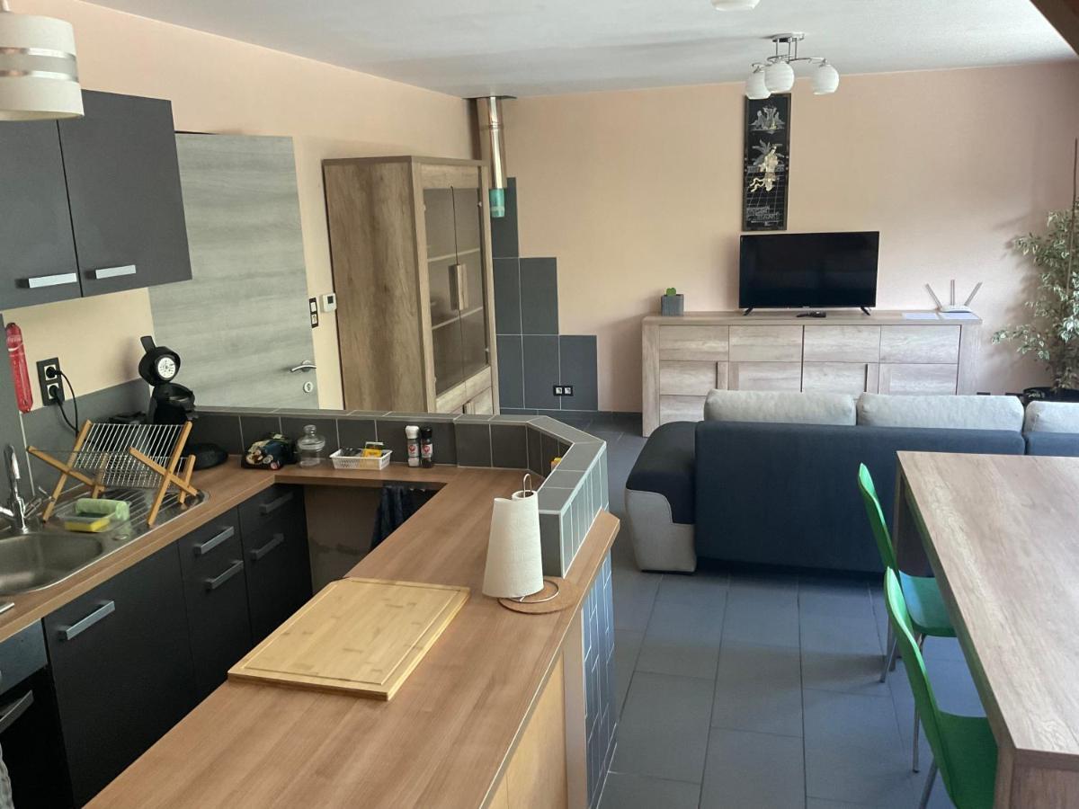 Le Petit Parc Apartment Вавр Екстериор снимка
